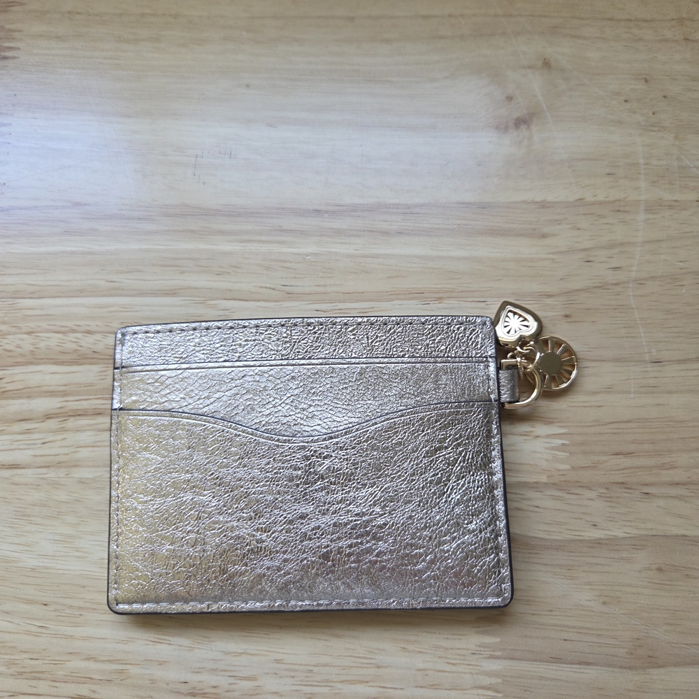 Tory Burch Metallic Gold Emerson Slim Card Case  with Charm New Without Tags - Picture 5 of 7